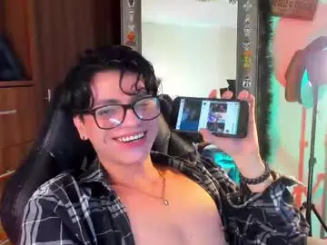 Chaturbate Live Sex Cam of mar_alexis