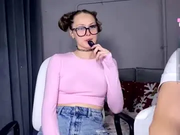 Chaturbate Sex Chat of milana_sexwife