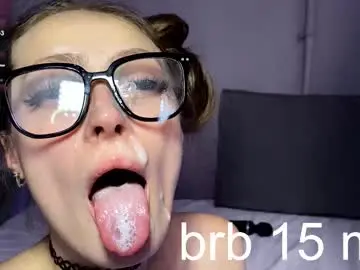 Chaturbate Free Porn Cam of milana_sexwife