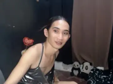 Chaturbate Live Sex of petitebigcock_69