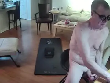 Chaturbate Live Sex of glennbootycam