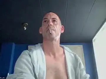 handsomeguy4ever from chaturbate