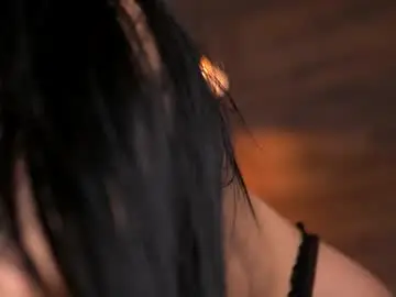 Chaturbate Live Sex Cam of kairaandrews