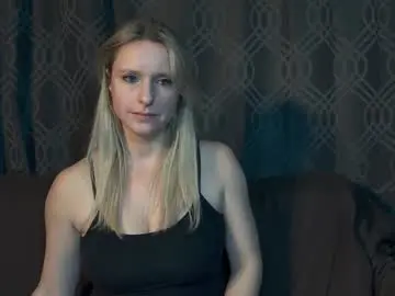 lovingsummer from chaturbate