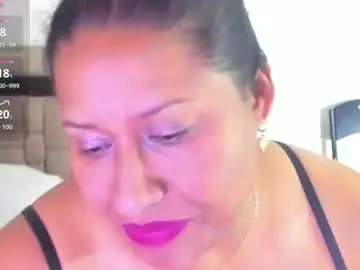 Chaturbate Sex Chat of nyomi_browm