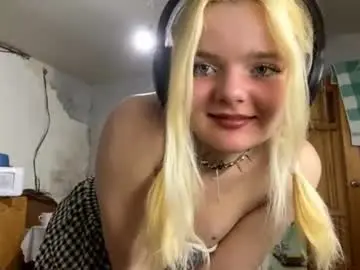 Chaturbate Live Sex Cam of theresarowlands