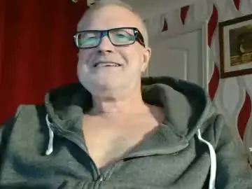 Chaturbate Live Porn of daddiescockforyou