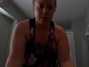 Chaturbate Adult Video Chat of julimonroe