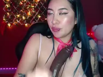 nathalie_zanettii from chaturbate