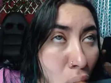 Chaturbate Free Porn Cam of nathalie_zanettii