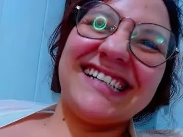 Chaturbate Sex Cam of sofiamooon_