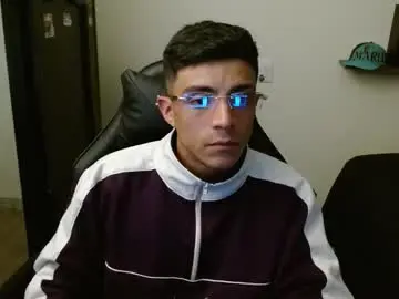 Chaturbate Free Porn Cam of _schnnneider_