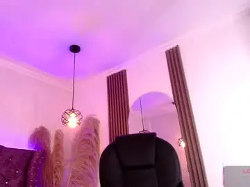 Chaturbate Live Sex of amara_davis1