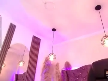 Chaturbate Free Porn Cam of amara_davis1