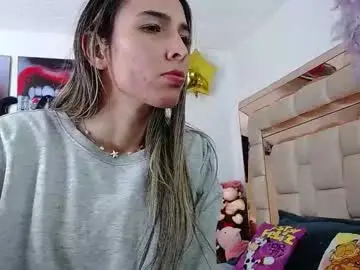 Chaturbate Watch Live Sex Cams of niki_1998