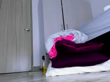 skarletsexy from chaturbate