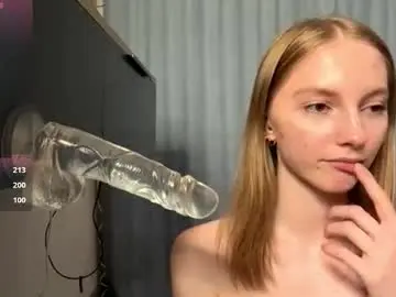 Chaturbate Best live sex cam show of autumnroginson