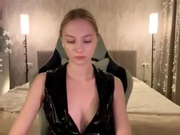 Chaturbate Live Sex Cam of autumnroginson