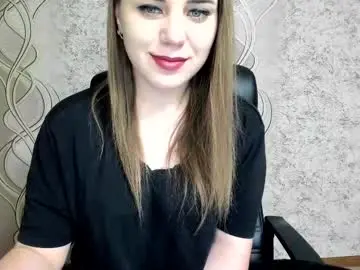 Chaturbate Live Sex Cam of limebabykristi123