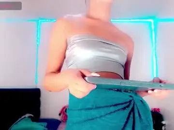 Chaturbate Live Sex Cam of riannagarcia_