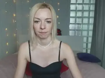 Chaturbate Adult Video Chat of brightly_heizer