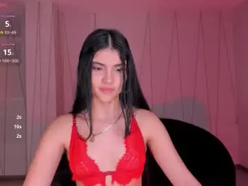 Chaturbate Nude Webcam of mialaurence_
