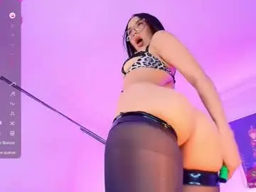 Chaturbate Live Sex Cam of valen_ross_