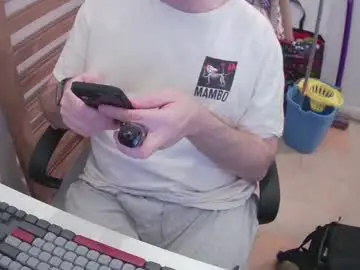 Chaturbate Sex Chat of essex_wild