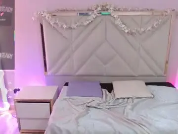 Chaturbate Live Sex Cam of luar_tay