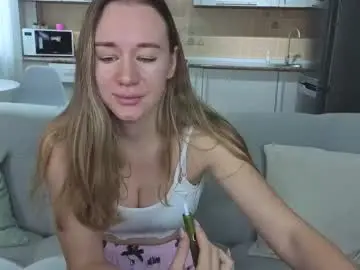 Chaturbate Live Sex Cam of magical_mermaids