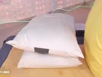 Chaturbate Live Porn of ohyesly_