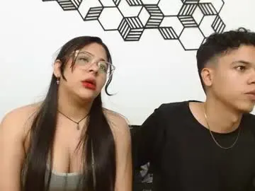 Chaturbate Adult Video Chat of zoey_jayden