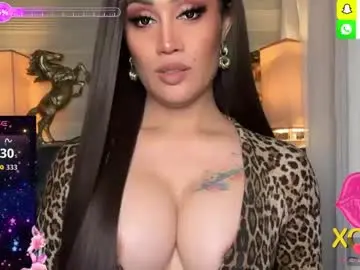 Chaturbate Live Sex Cam of alluring_gemini