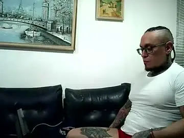 Chaturbate Watch Live Sex Cams of ayrton_naffah2