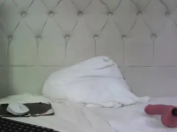 Chaturbate Adult Webcams of carolinesampaio