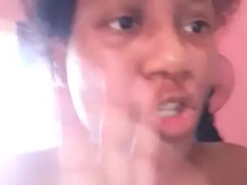 Chaturbate Free Live Porn of eirondra_valeen