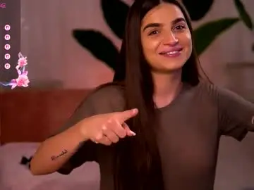 pureellie from chaturbate