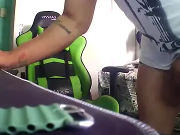 Chaturbate Live Sex Cam of ruri19