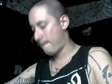 Chaturbate Sex Cam of vampireathome