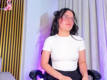 Chaturbate Live Sex Cam of alejagarcia_