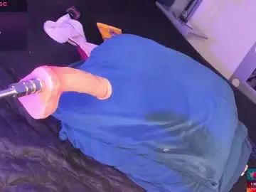 Chaturbate Live Porn of alondra_milff