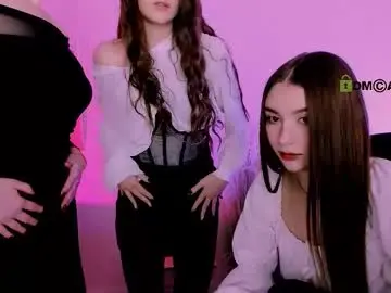 Chaturbate Free Porn Cam of barbara_crazy