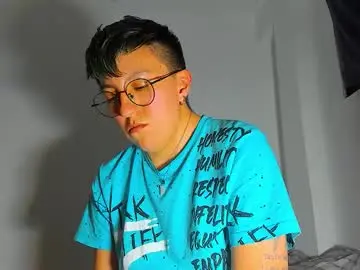 Chaturbate Best live sex cam show of boy_trans