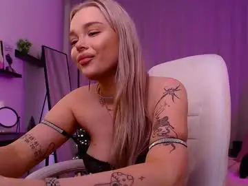 Chaturbate Free Porn Cam of leslie_caronn