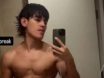 Chaturbate Free Live Porn of bastianmaalouf