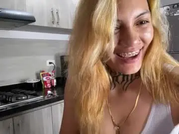 Chaturbate Live Sex of big__pussy69