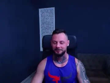 Chaturbate Nude Webcam of brianhunts