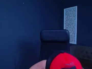 Chaturbate Free Live Porn of brianhunts