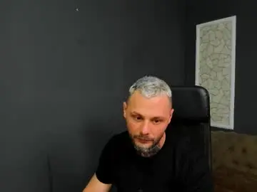 Chaturbate Free Porn Cam of brianhunts