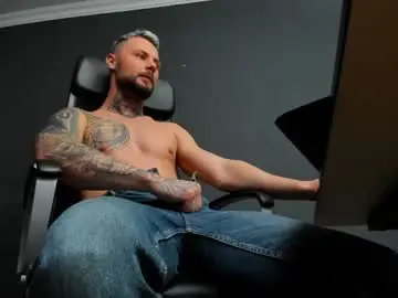 Chaturbate Free Live Porn of brianhunts